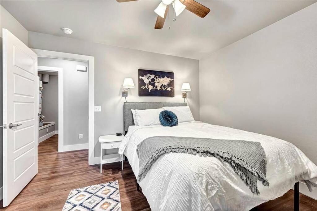 Holiday home House Of Charm! Bike Trails & New Walmart Hq Bentonville